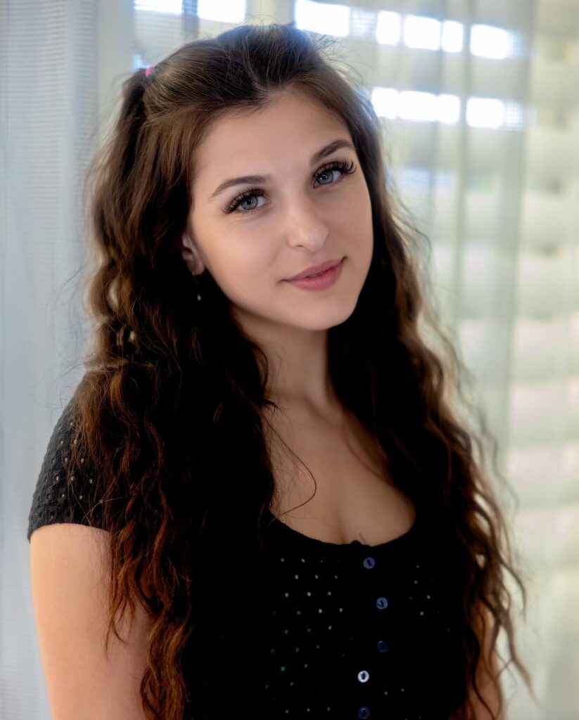 Who Is Leah Gotti? Biography, Career, Net Worth & More