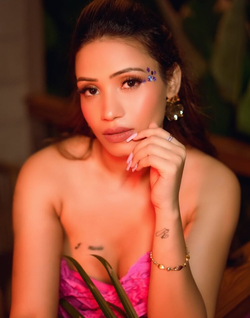 Alendra Bill Age, Bio, Height & Web Series 2025